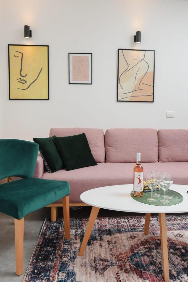 Novi Apartman Franka Lägenhet Zadar Exteriör bild